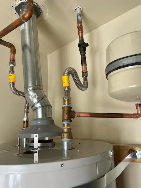 Water heater installation and plumbing repair in Bonita